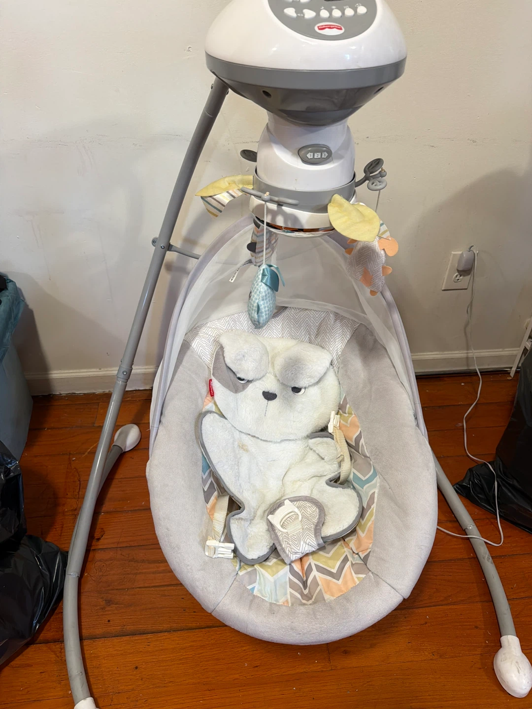 Fisher-Price Baby Swing - photo 2