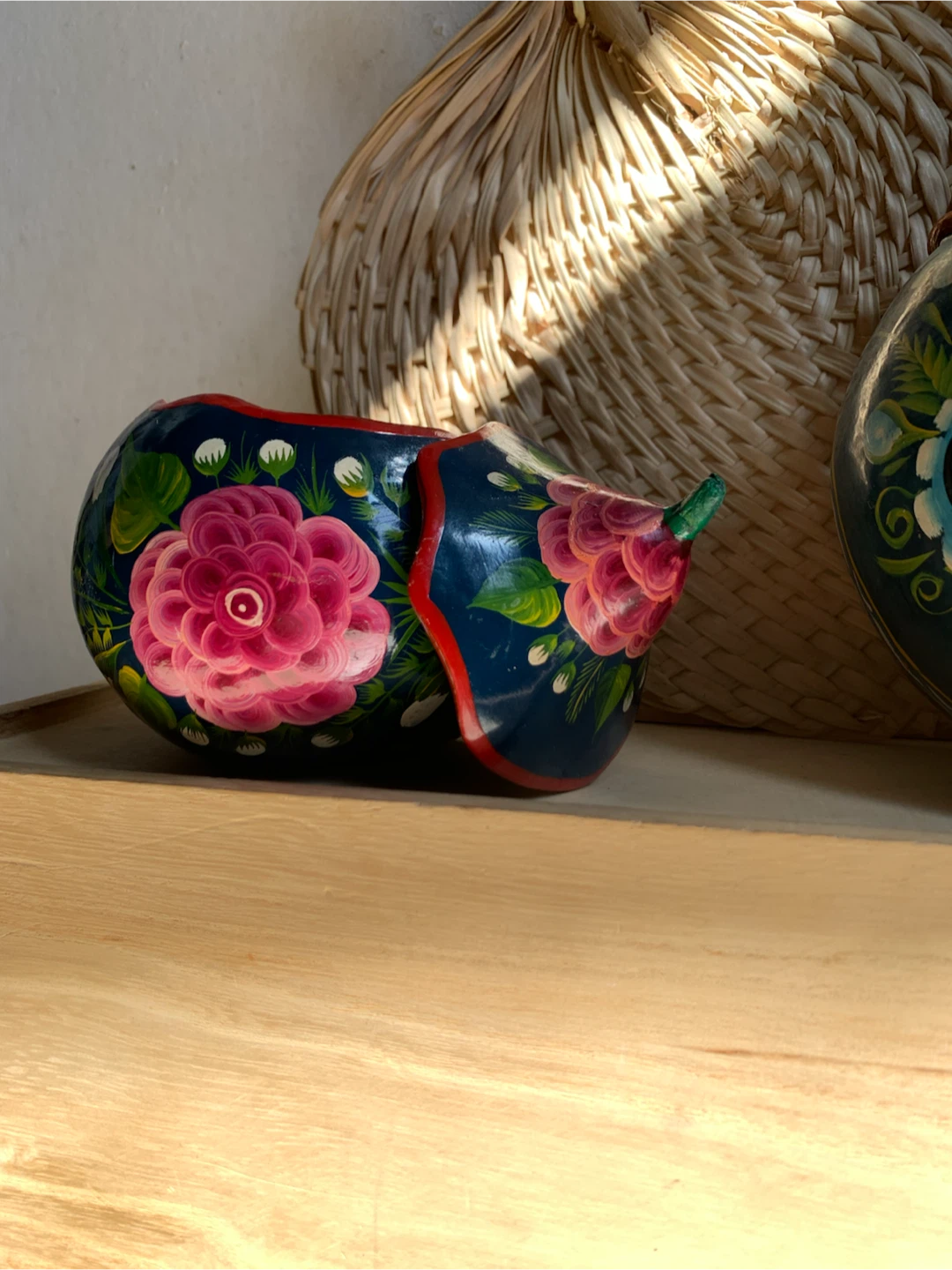 Lidded box & Planter Vintage Hand-painted - photo 4