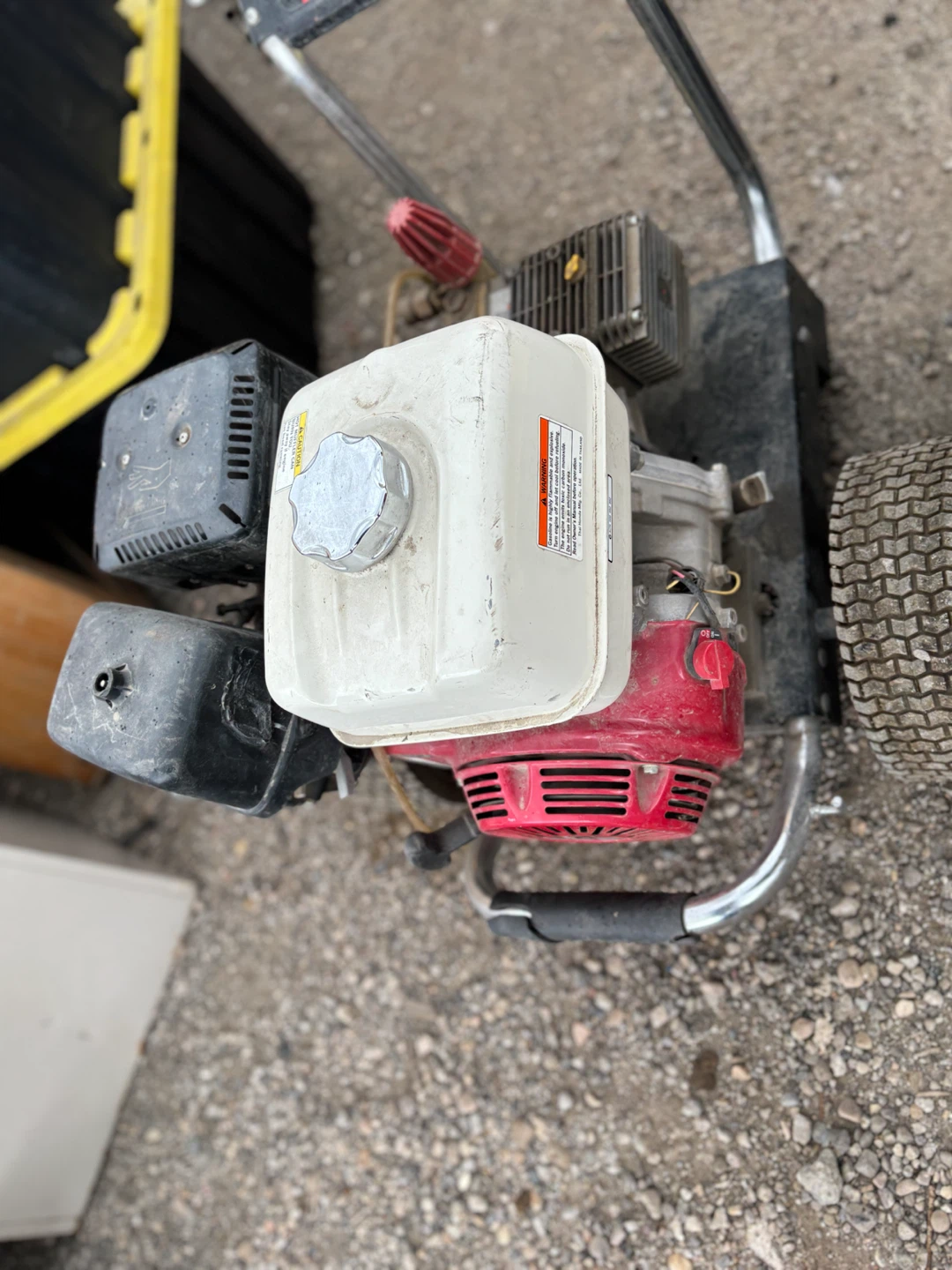 WetJet 3700 PSI Pressure Washer with Honda Engine - photo 4
