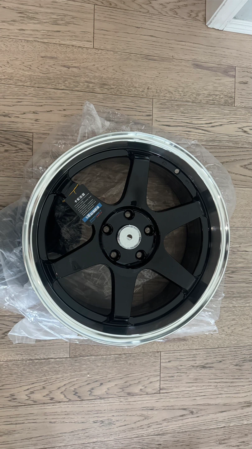 Starcar 657 Black Machine Lip Wheel 18x8.0