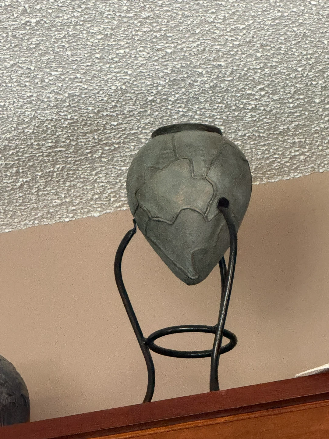 Stone Effect Decorative Vase on Metal Stand
