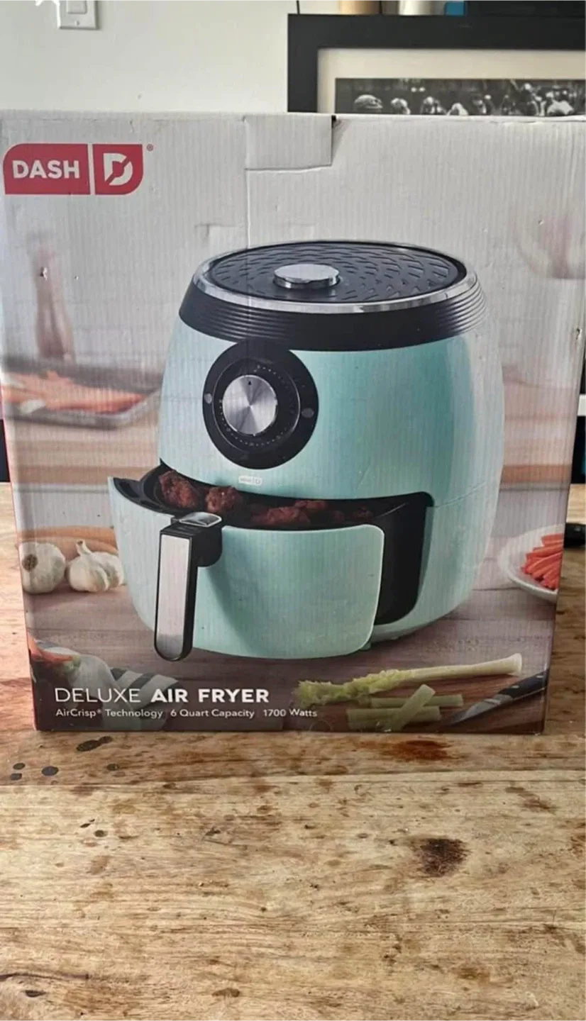Dash Deluxe Air Fryer 6 Quart