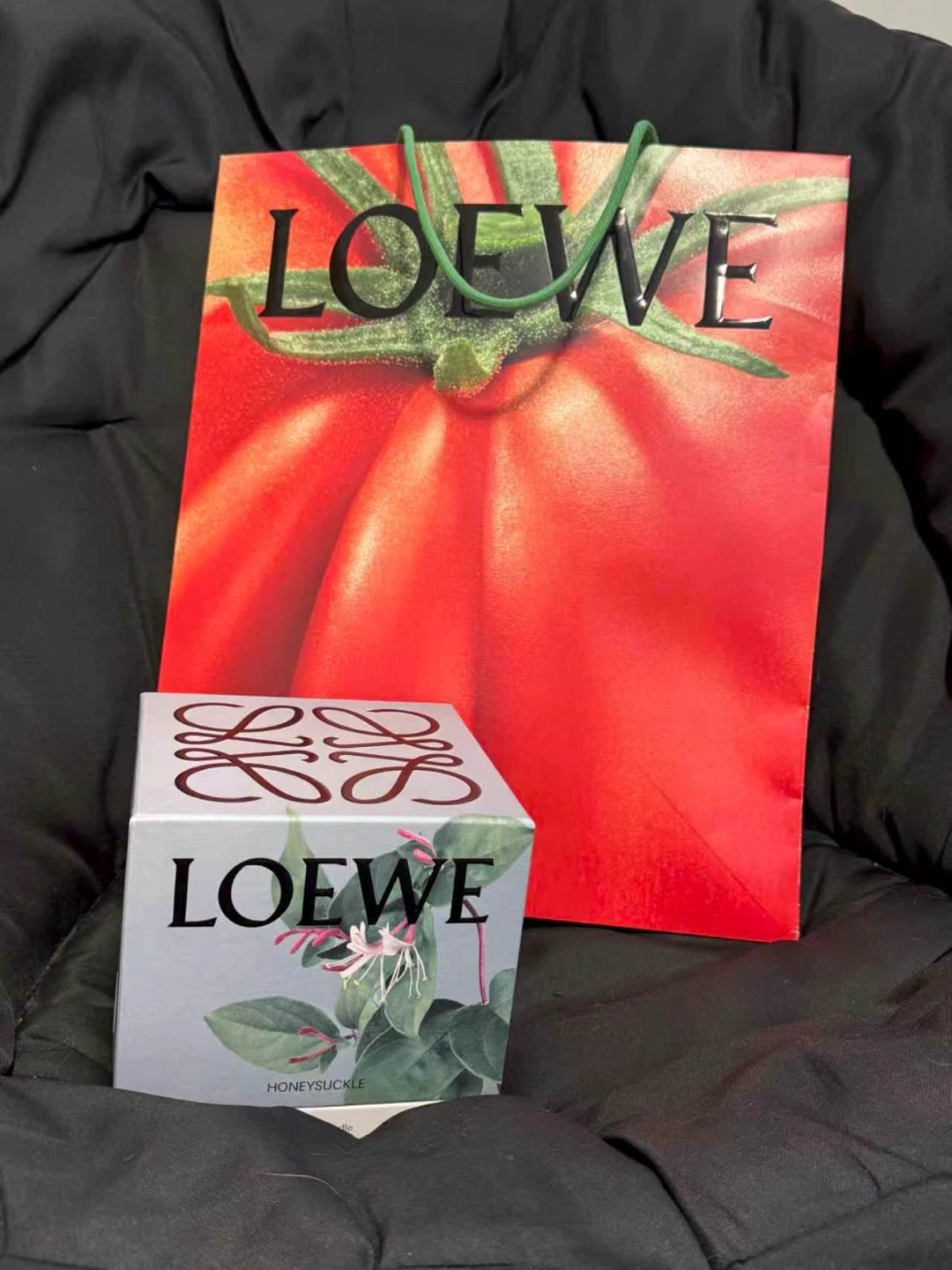 BRAND NEW Huge LOEWE Honeysuckle Candle