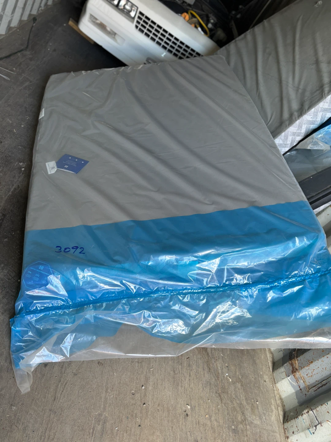 ASSORTED SEALY  MattressES - photo 3