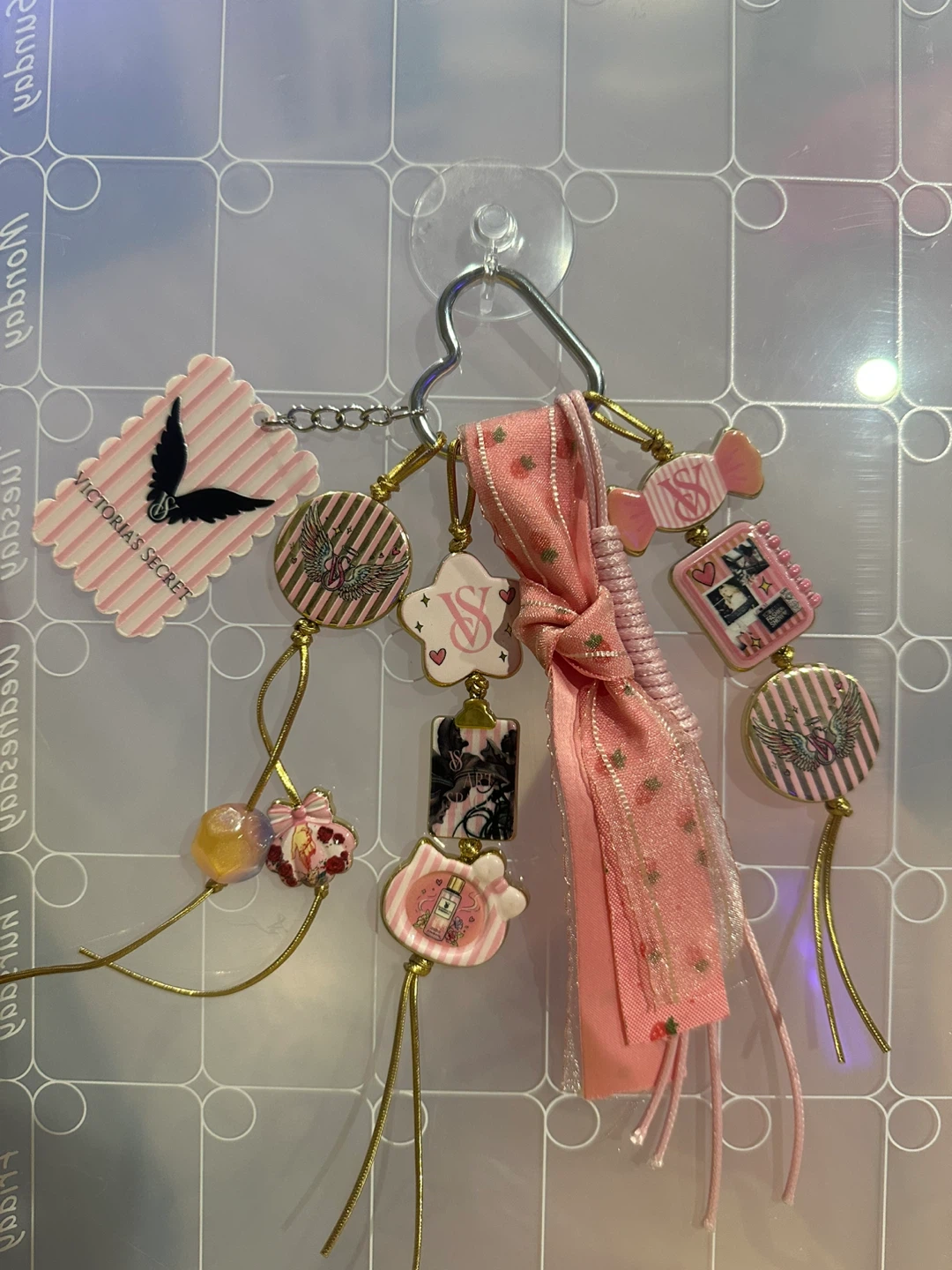 Assorted Decorative Bag Charms - photo 2