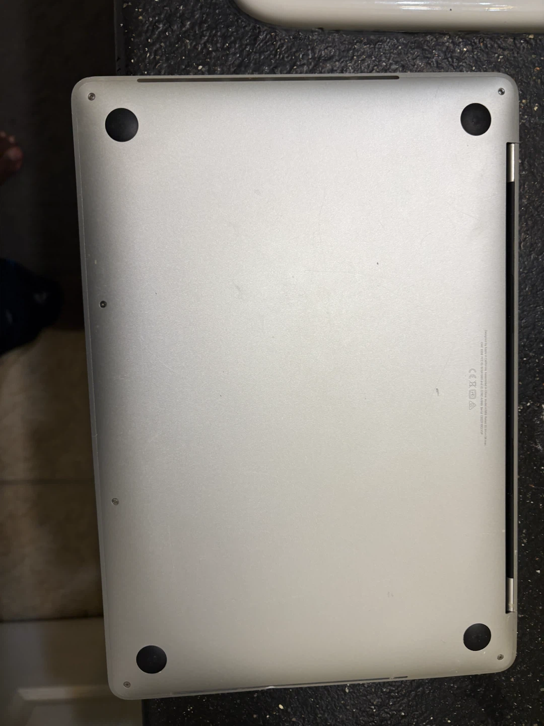 Apple MacBook Pro 2019 - photo 3