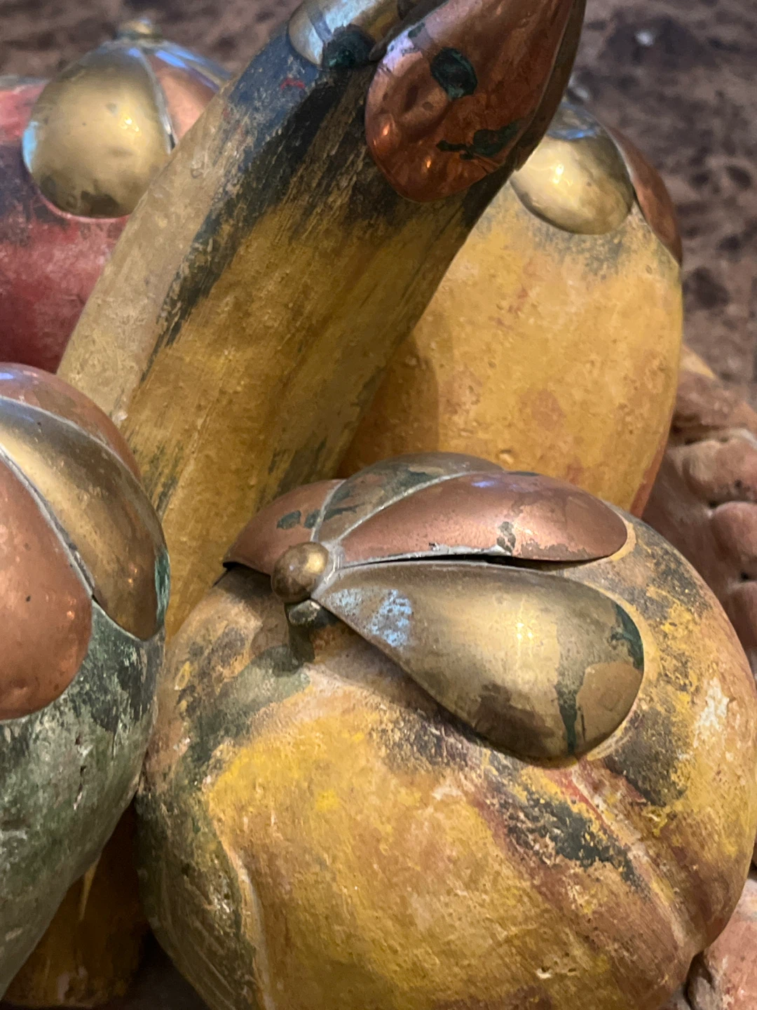 Vintage Mexican Terracotta Fruit Bowl Brass Accent - photo 5