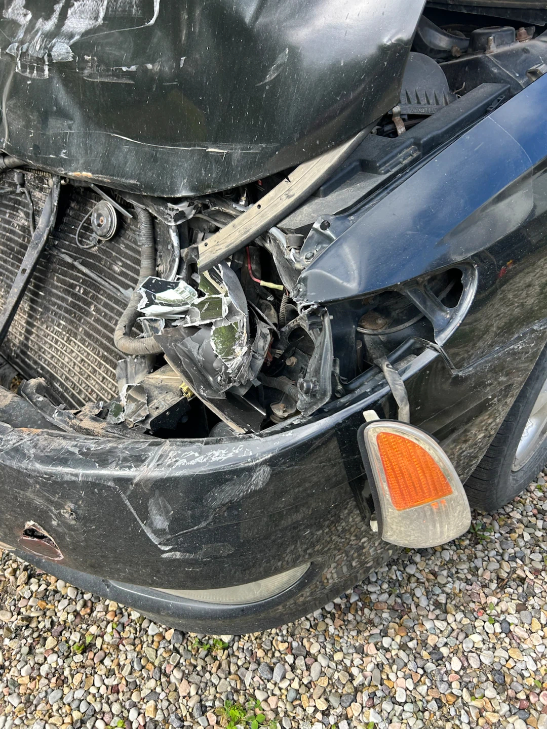 2003 V6 Toyota Solara - Selling for Parts - photo 4