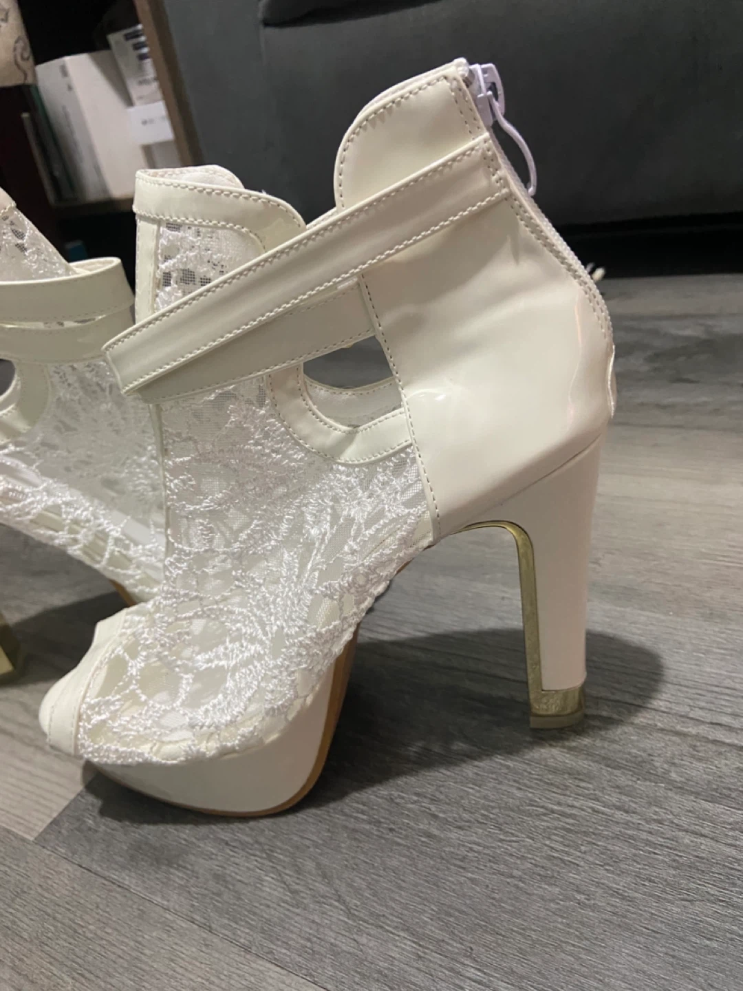 White Lace Peep-Toe Stiletto Heels - photo 2