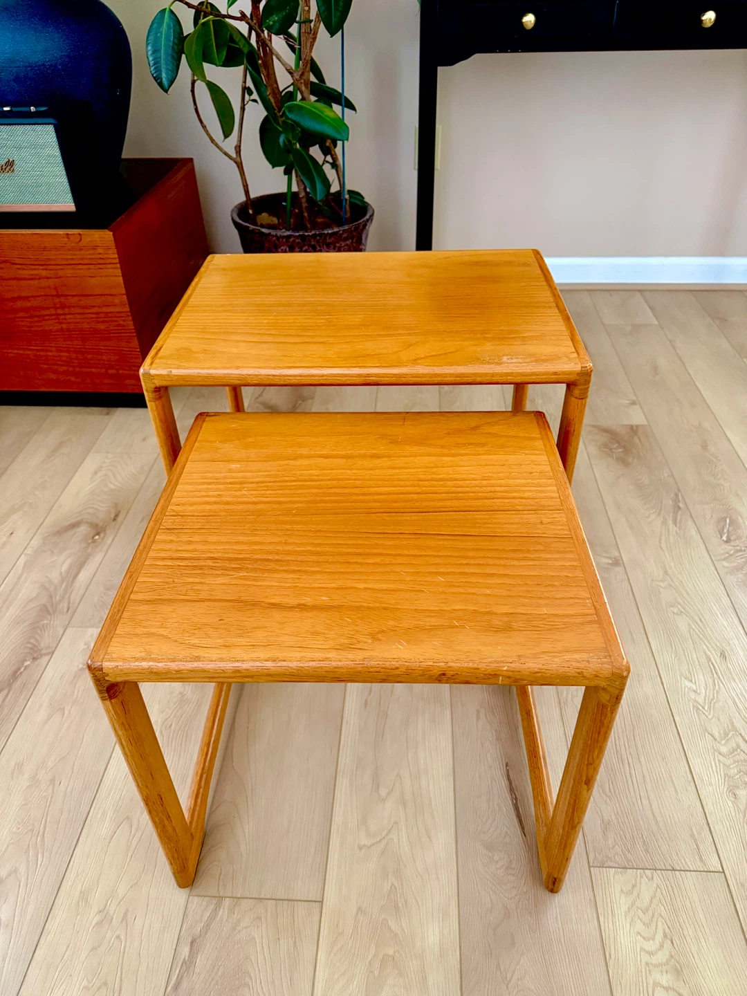 Vintage Mid-Century Modern Nesting Tables