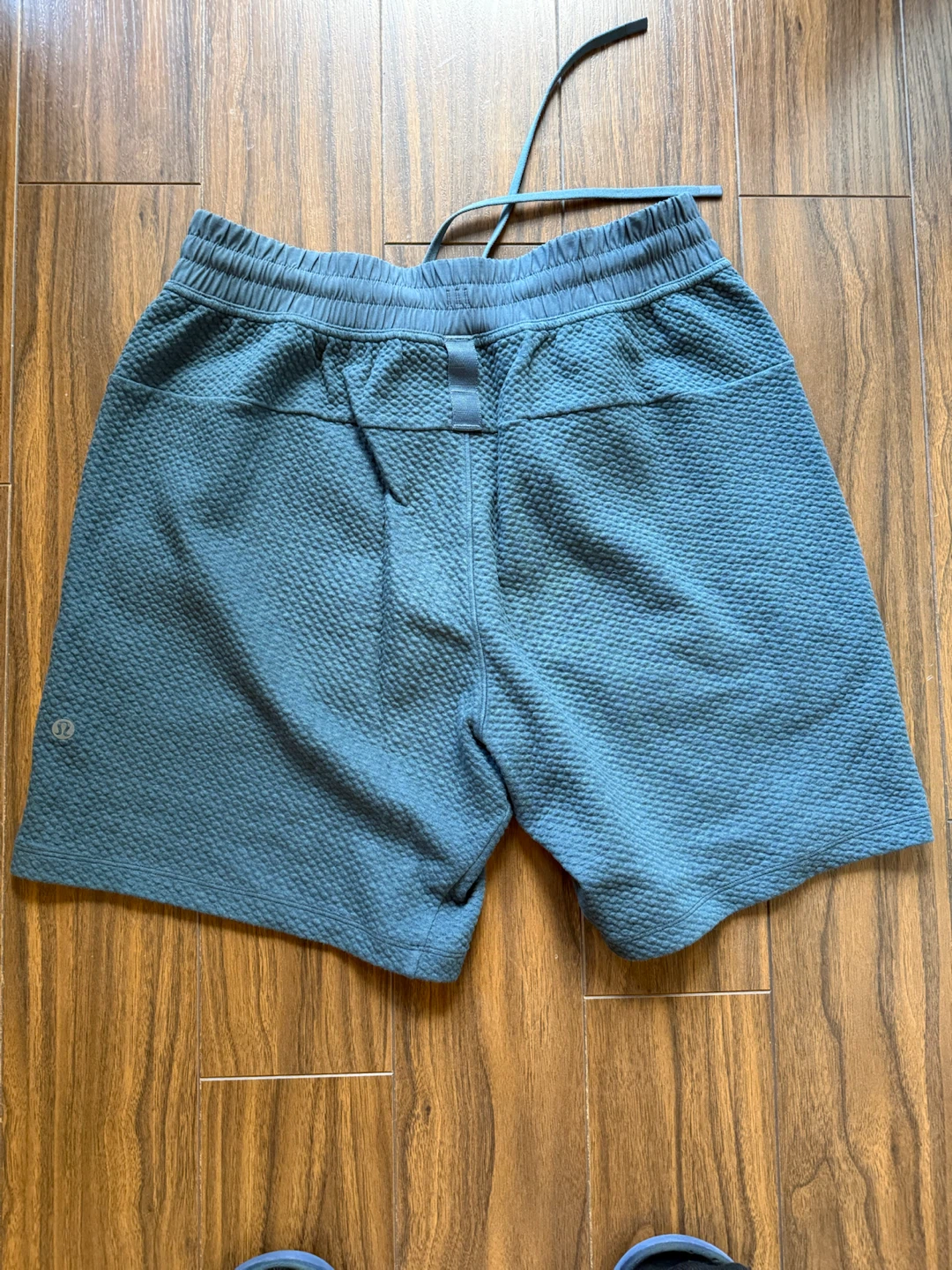 Lululemon Men's Textured Shorts Blue - photo 2