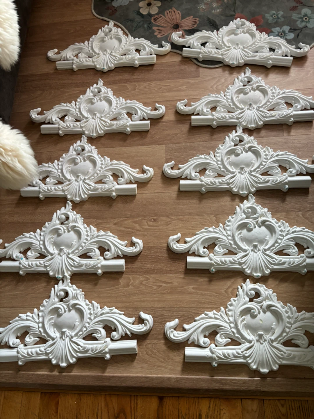 Ornate White Decorative Wall Moldings