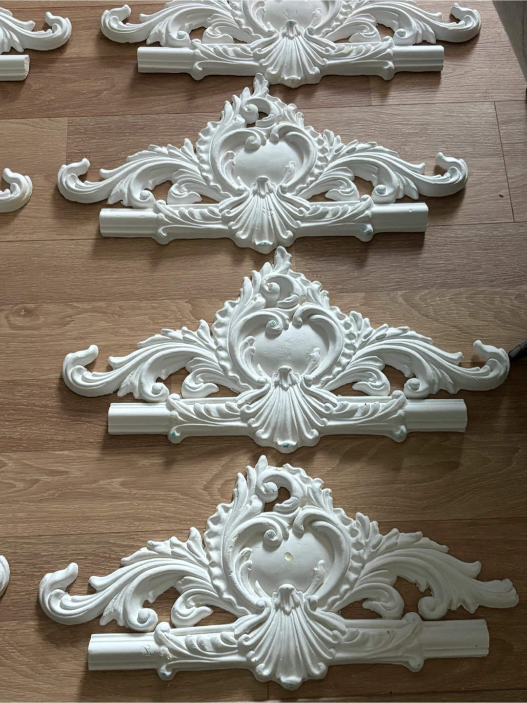 Ornate White Decorative Wall Moldings - photo 4