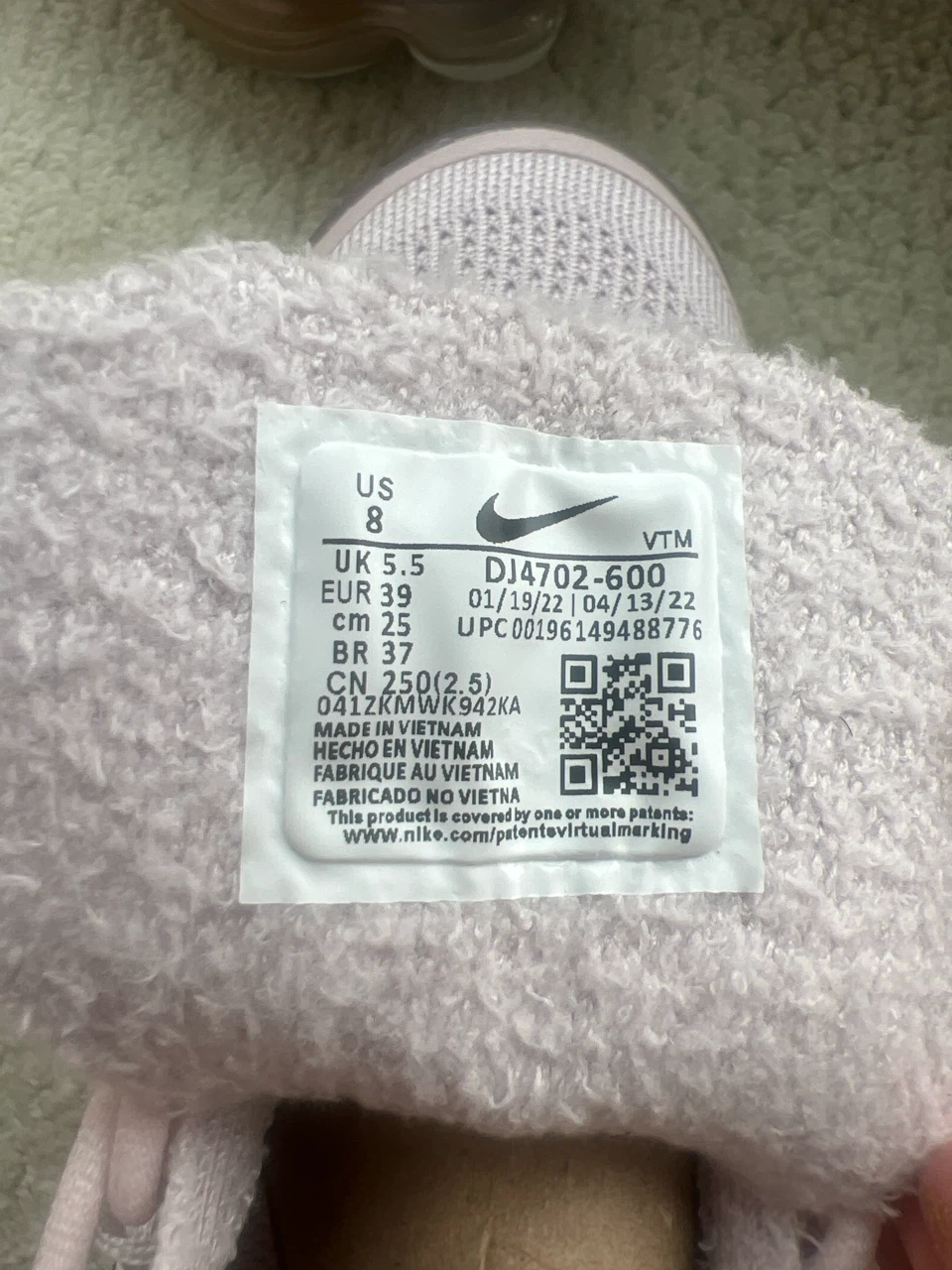 Brand New Nike Air Max Flyknit sneakers, women's size 8 - photo 5