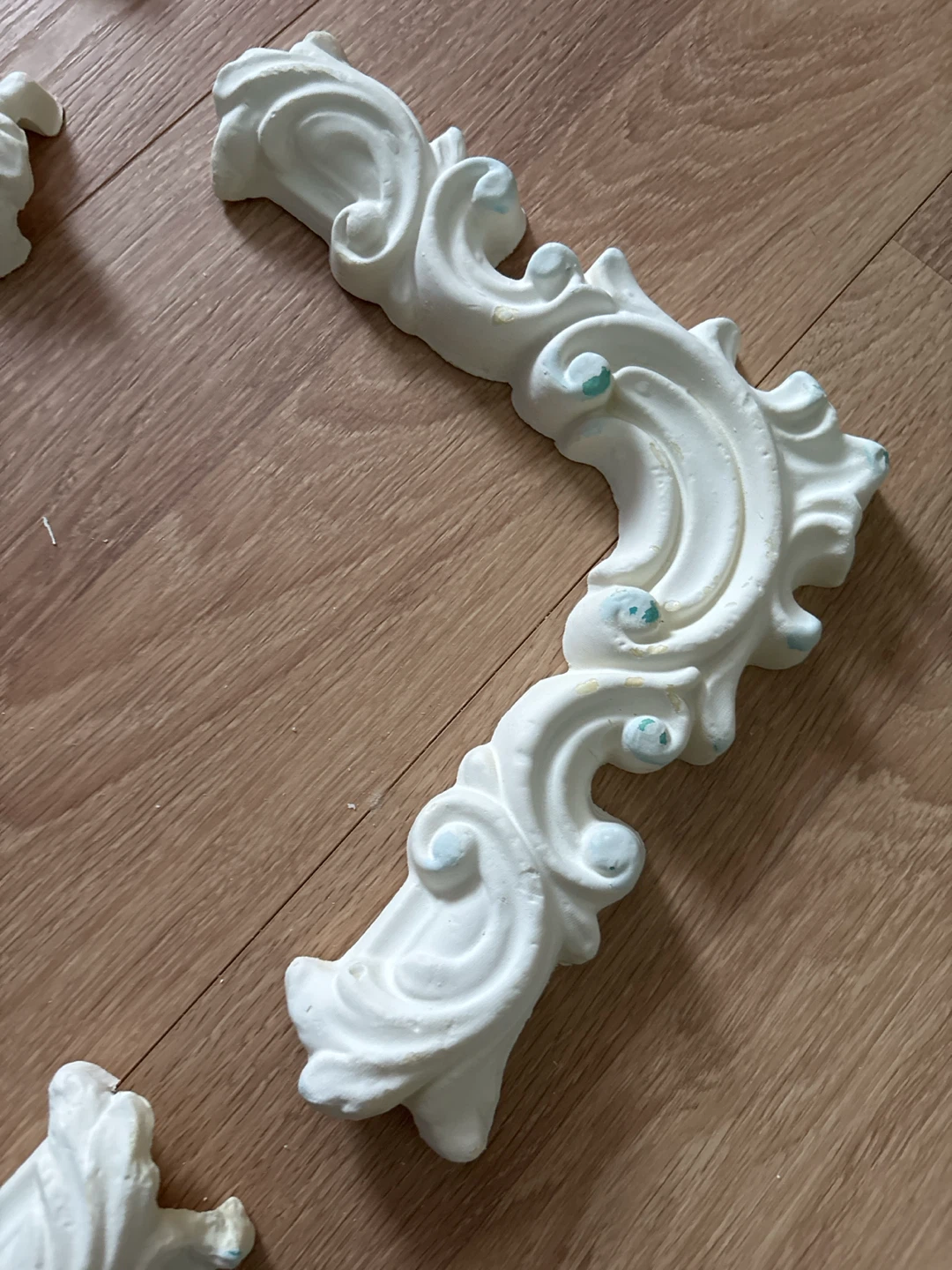 Decorative Baroque Style Molding Corners - photo 2