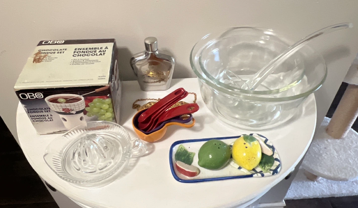 Multi-Item Kitchen & Party Serveware Lot