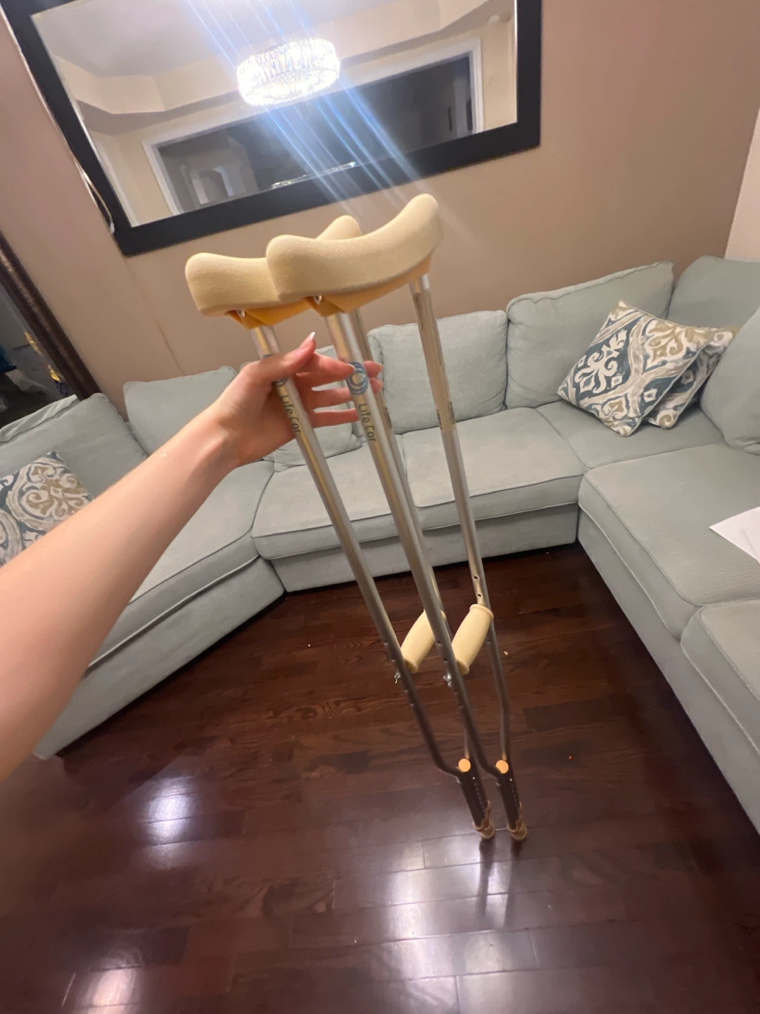Underarm Crutches