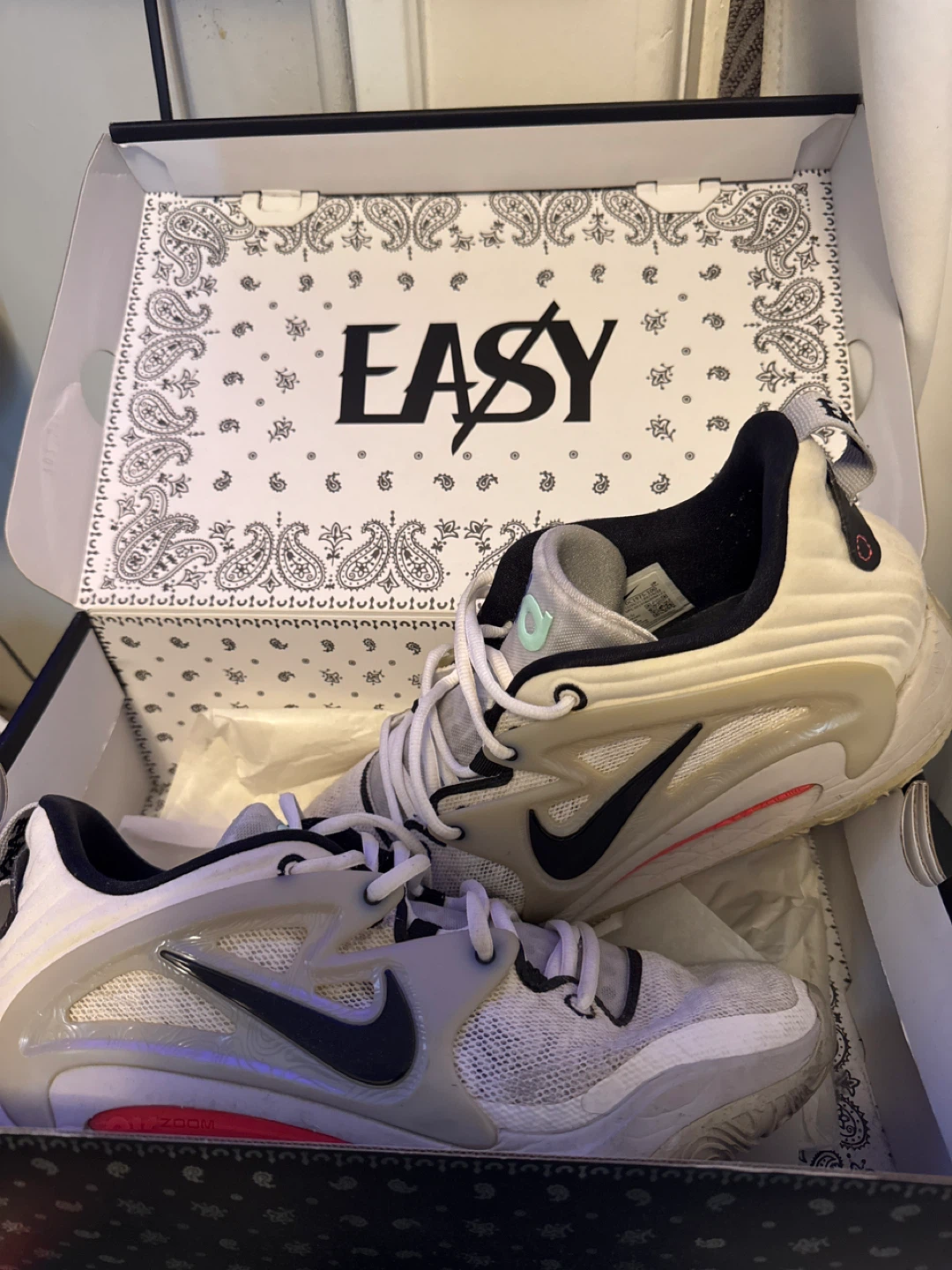 Nike KD15 Basketball Shoes - photo 2