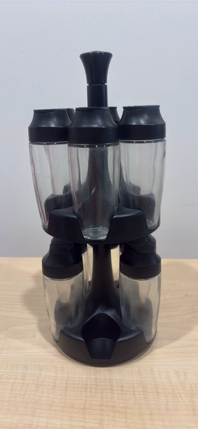 Rotating Spice Rack with 8 Glass Jars