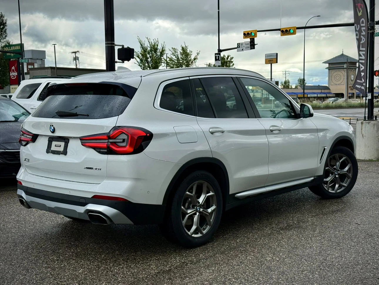 2022 BMW X3 xDRIVE30i - photo 3