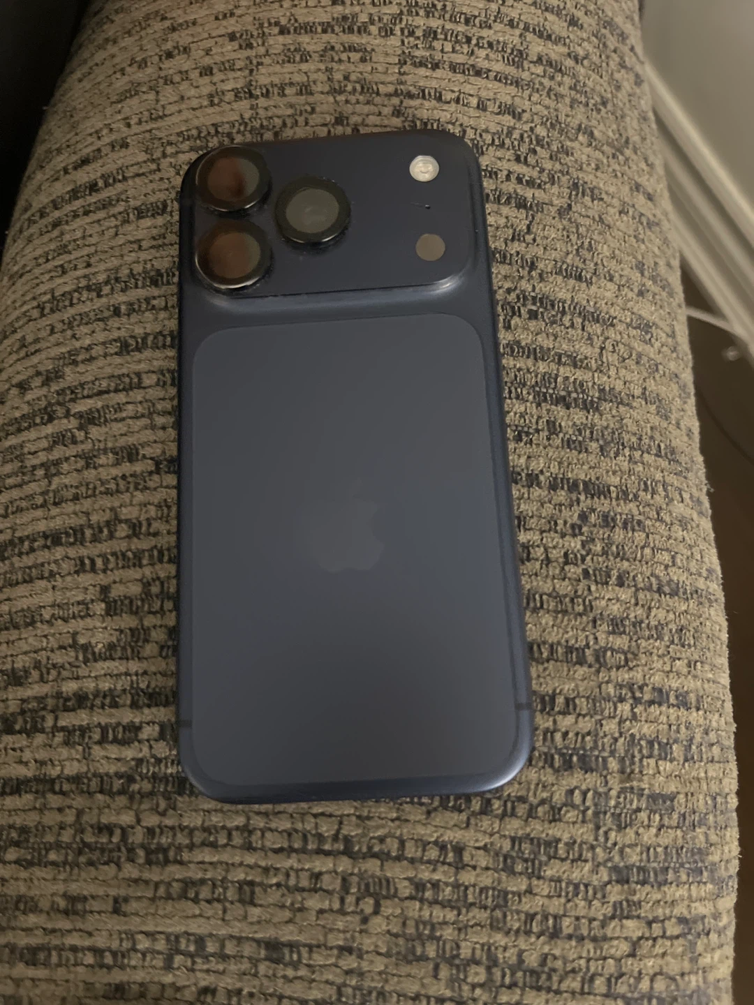Apple iPhone 1 7 Pro, 256GB, Blue Titanium - photo 3
