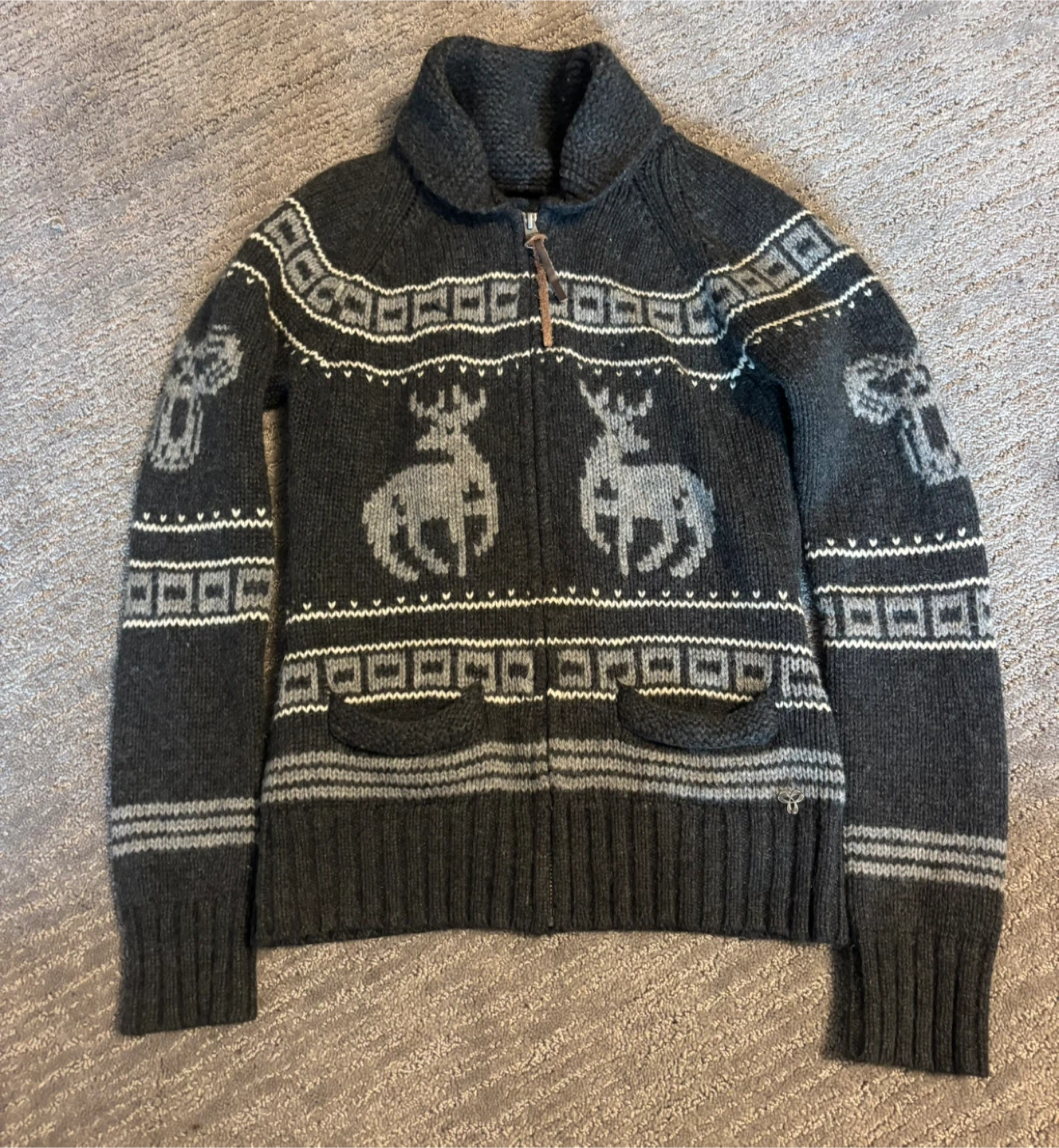 TNA Wilfred Deer Pattern Zip-Up Knit Sweater