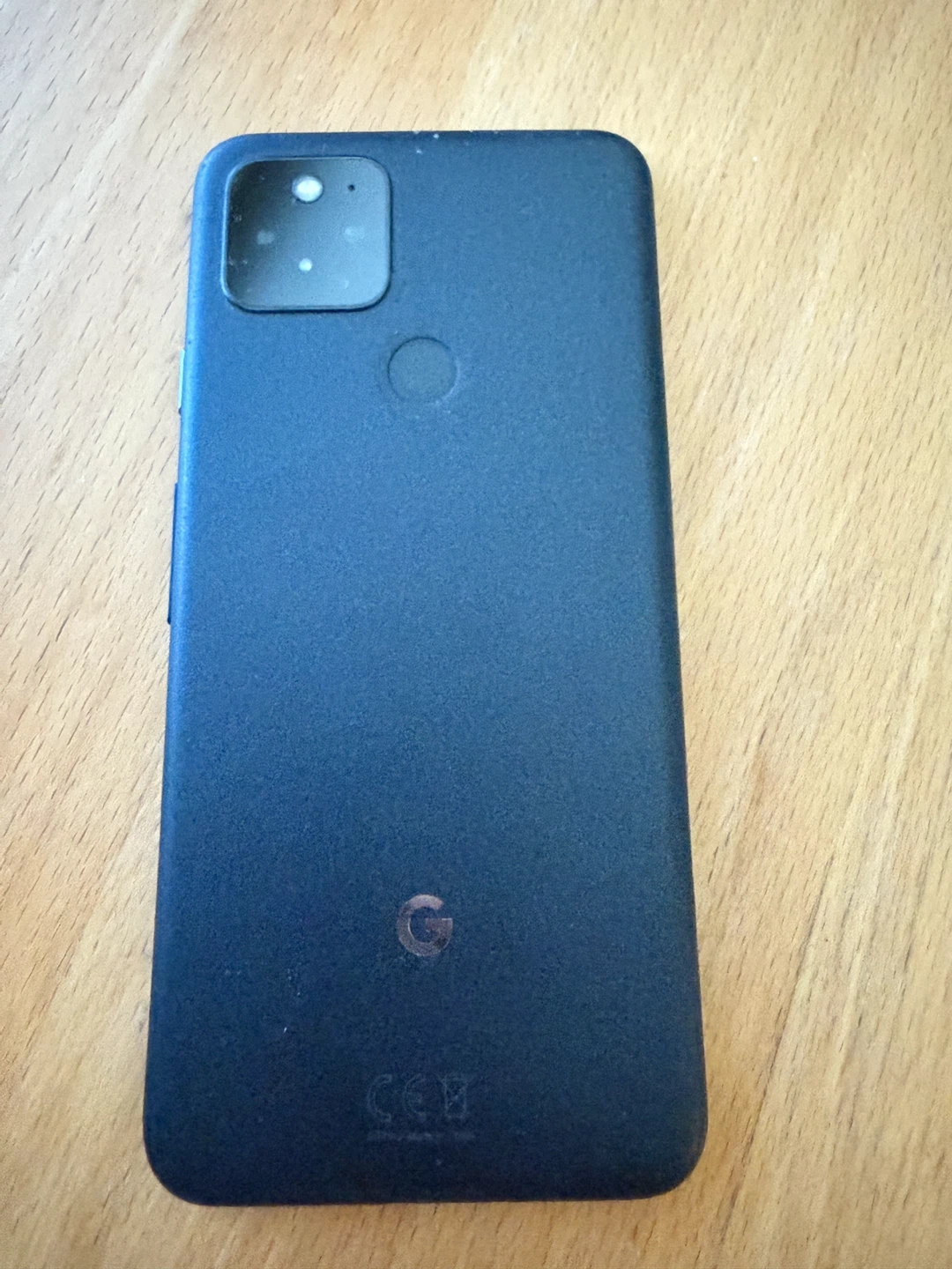 Google Pixel 5 smartphone - photo 3