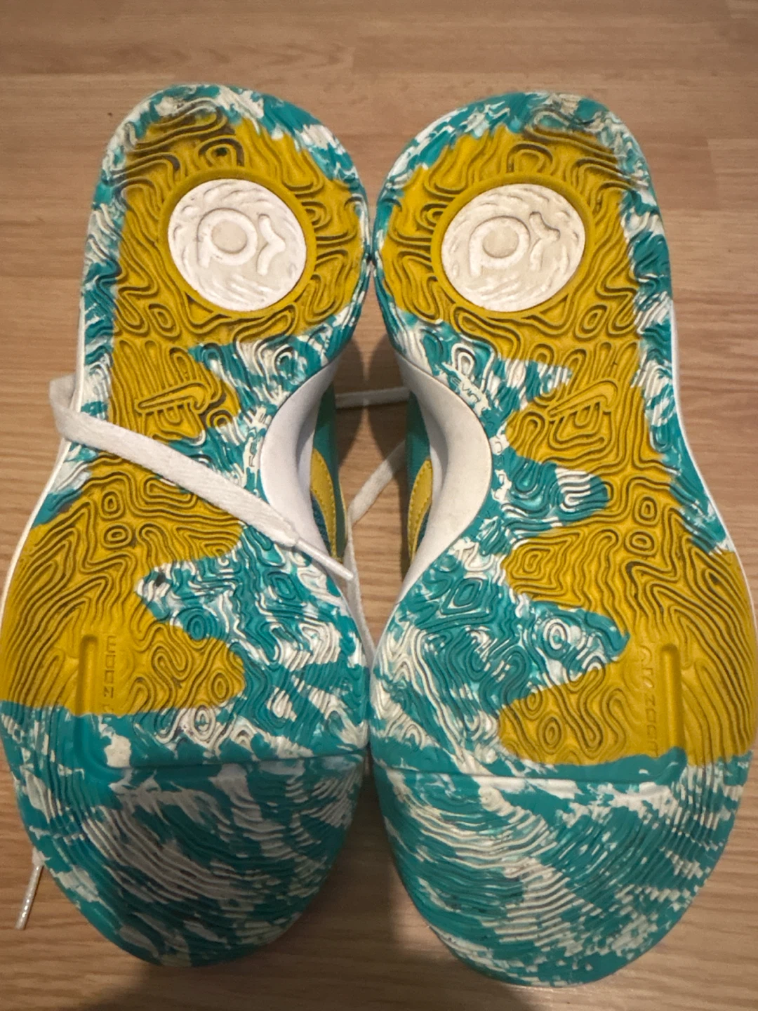 Nike KD Trey 5 X Basketball Shoes - photo 4