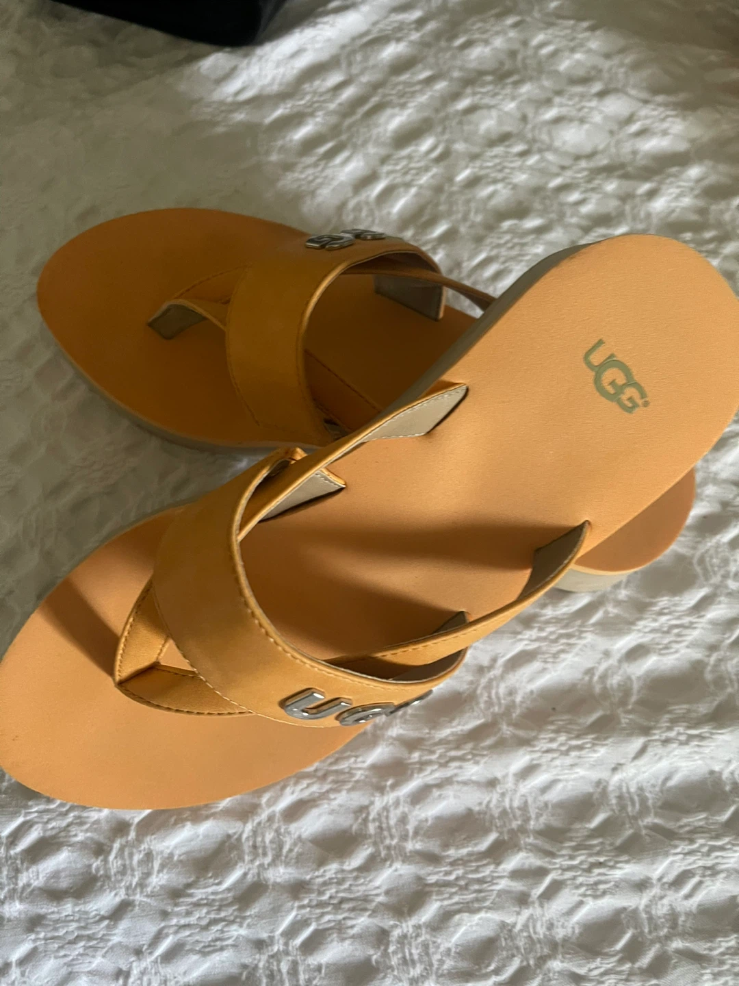UGG platform sandals - photo 3