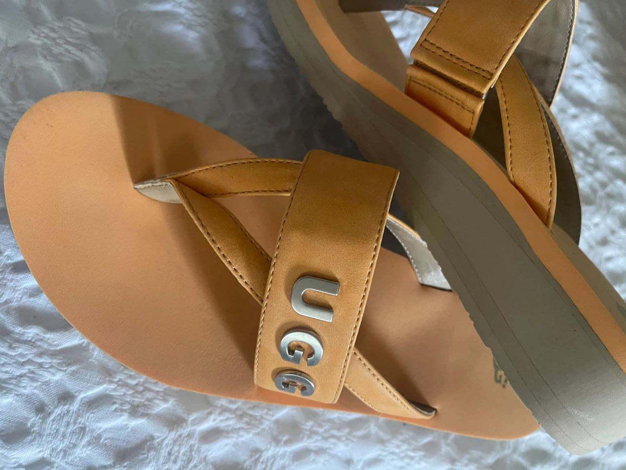 UGG platform sandals - photo 5