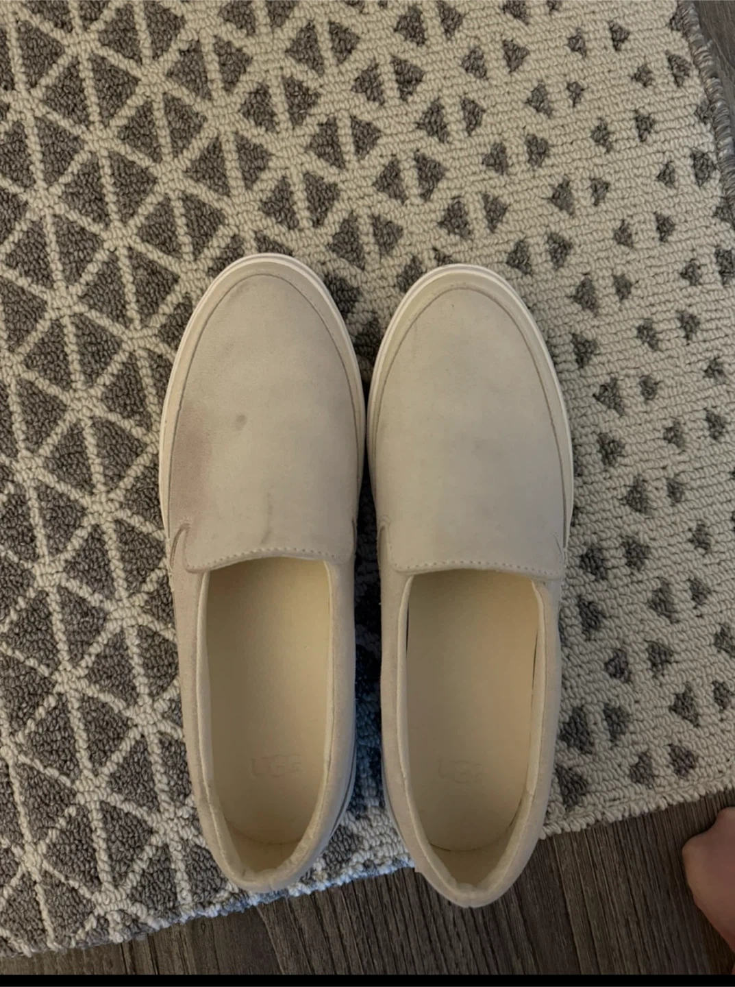 UGG Loafers/Slip-Ons size 9 - photo 3