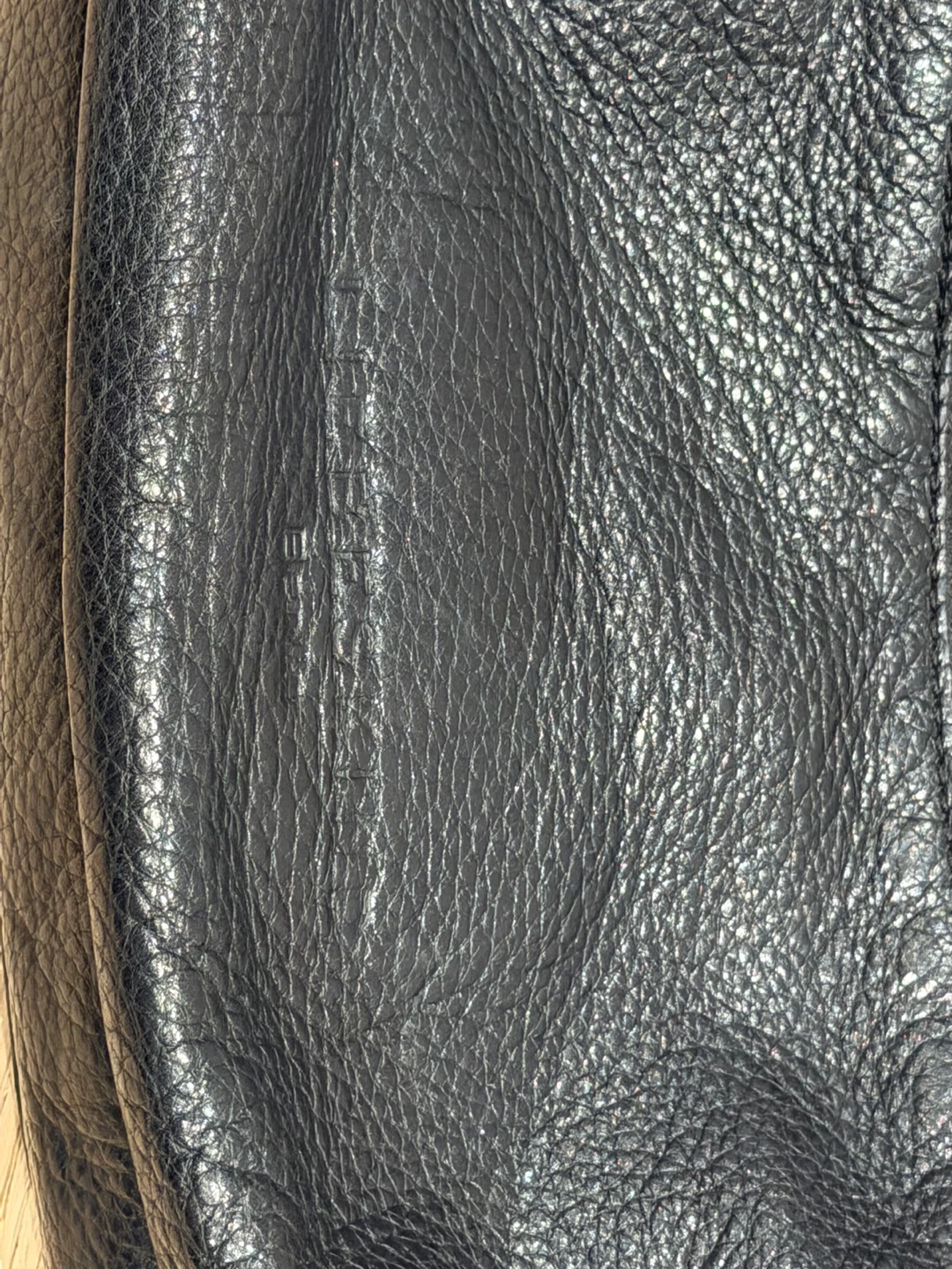 Liebeskind Berlin Leather Crossbody Bag - photo 2