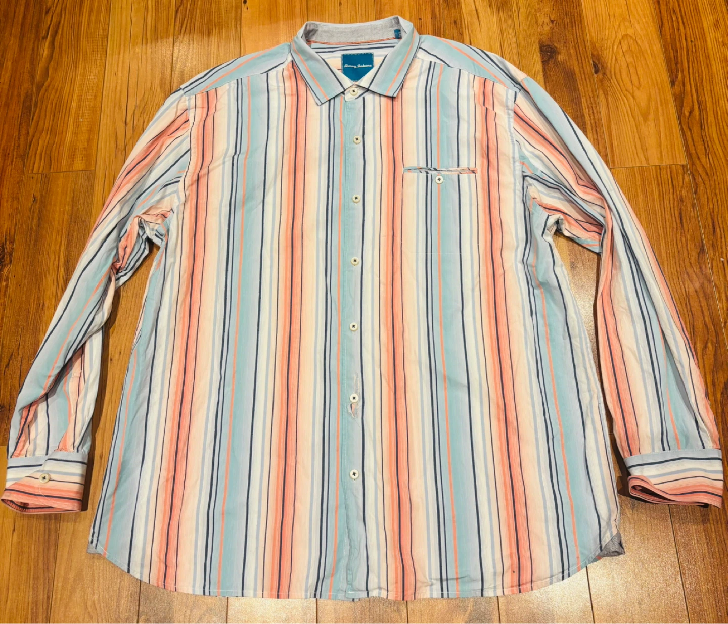 BN Tommy Bahama button-up shirt (M-XXL)