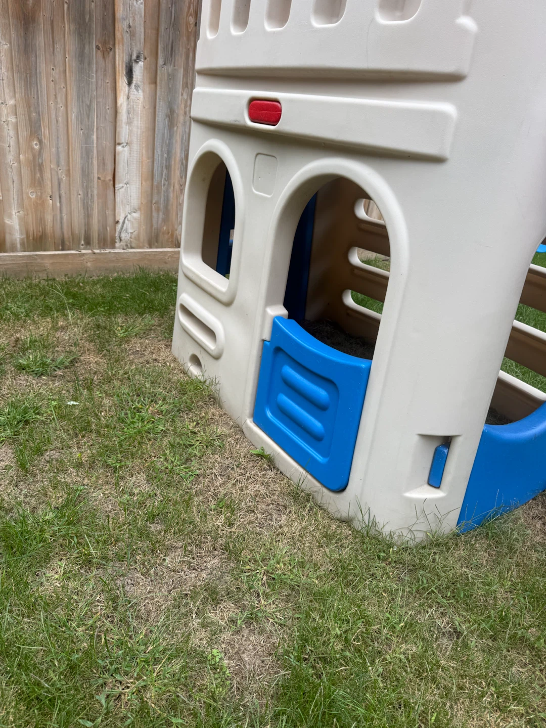 Step2 play structure - photo 3