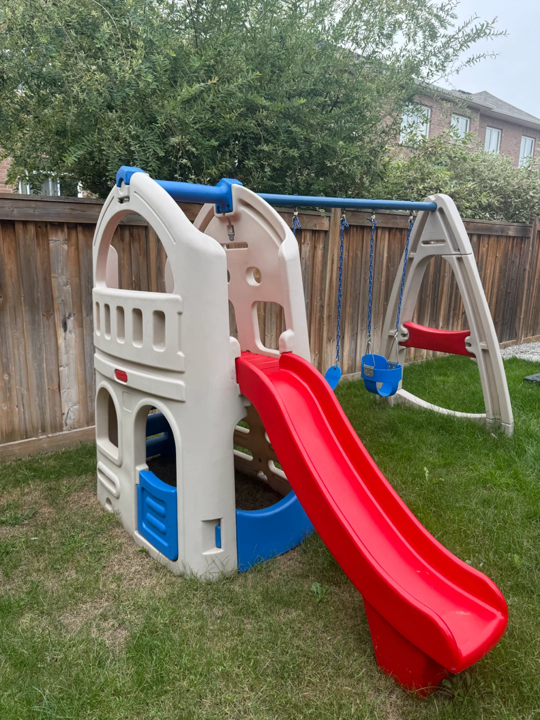 Step2 play structure - photo 4