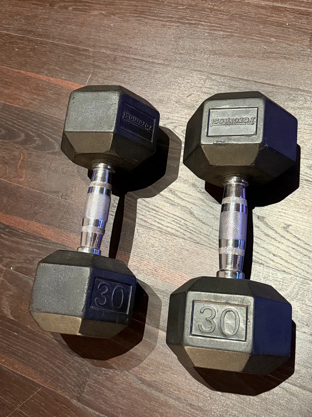 Foremost 30 lb Hex Dumbbells - Set of 2 - photo 2