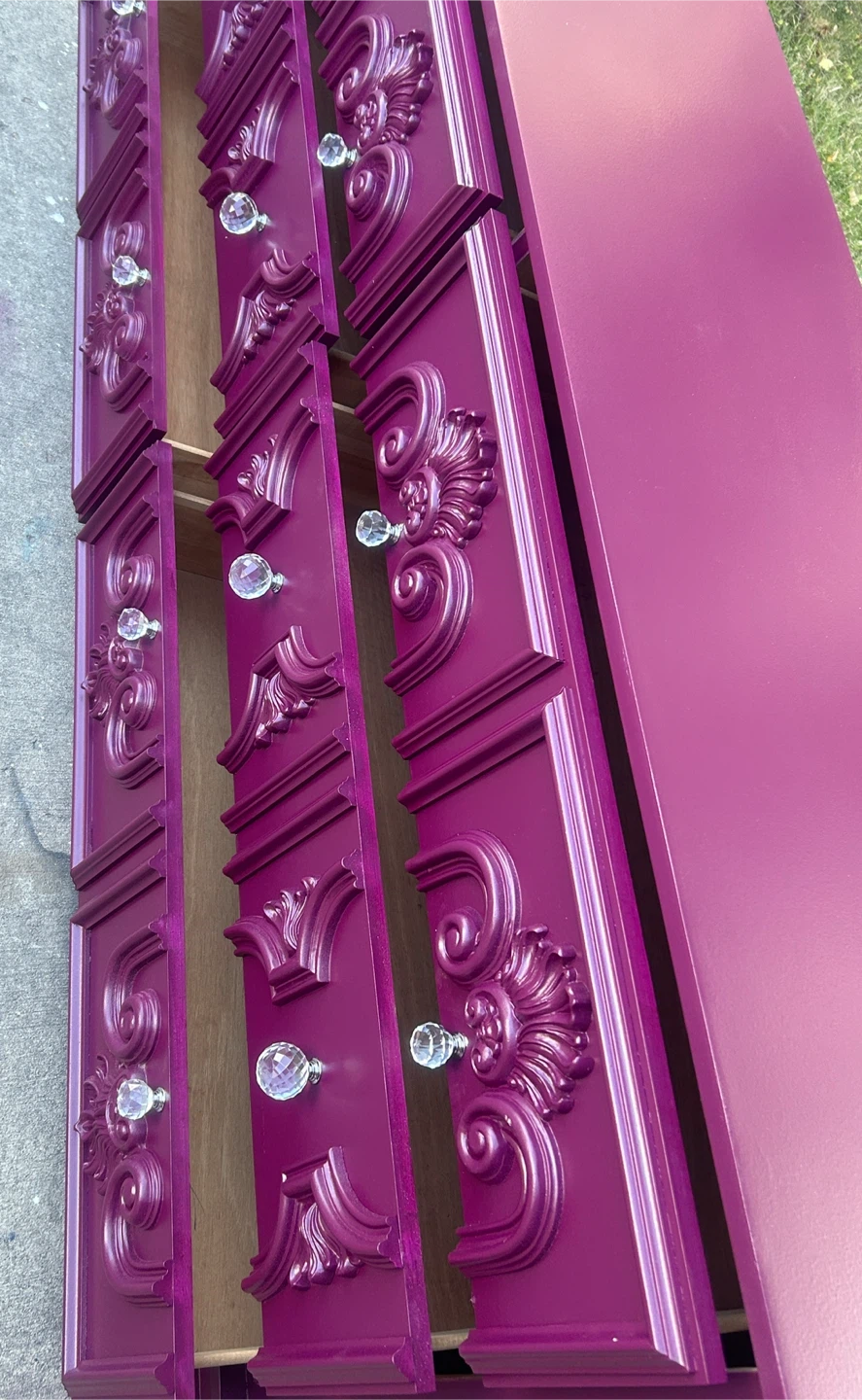 💕Deep Plum Refinished Vintage Dresser - photo 4