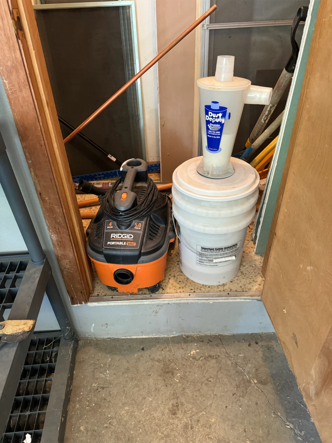 RIDGID 4 Gallon Portable Vac with Dust Deputy