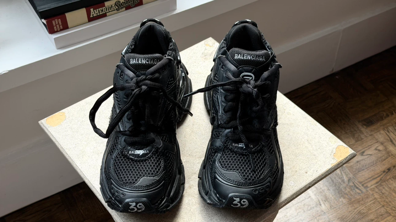 Balenciaga Runner Sneakers - Black - Size 39 - photo 3