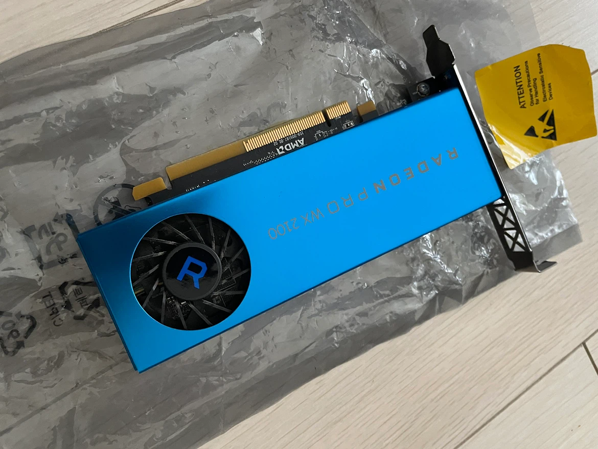 AMD radeon WX2100 GPU