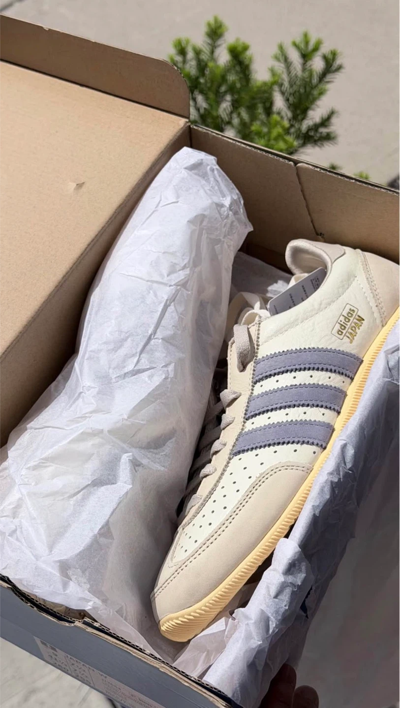 New Adidas Originals Japan W Sneakers - photo 2