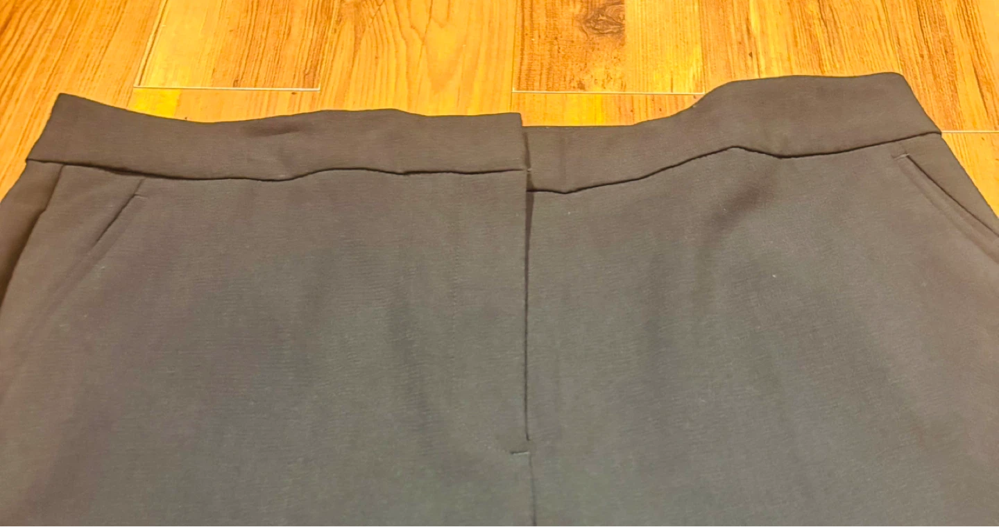 BN - Reitmans Black Straight Leg Pants (16 Petite) - photo 2