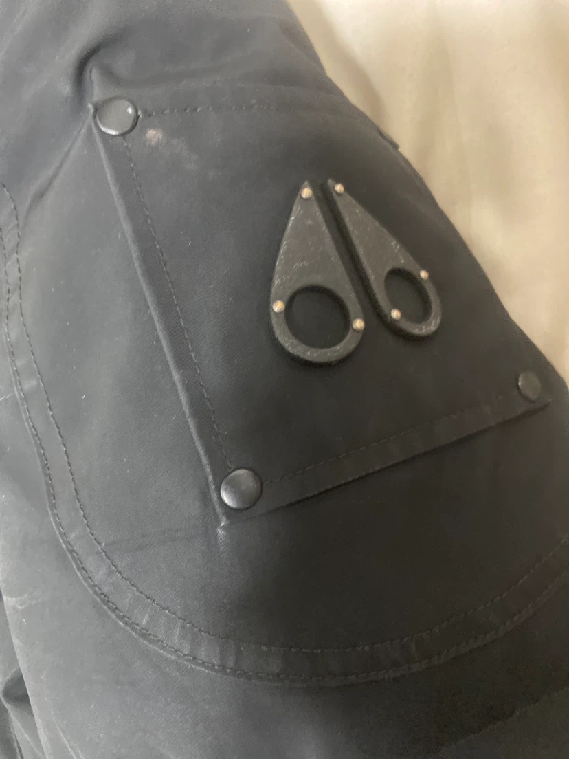 Moose Knuckles Black Down Jacket - photo 2