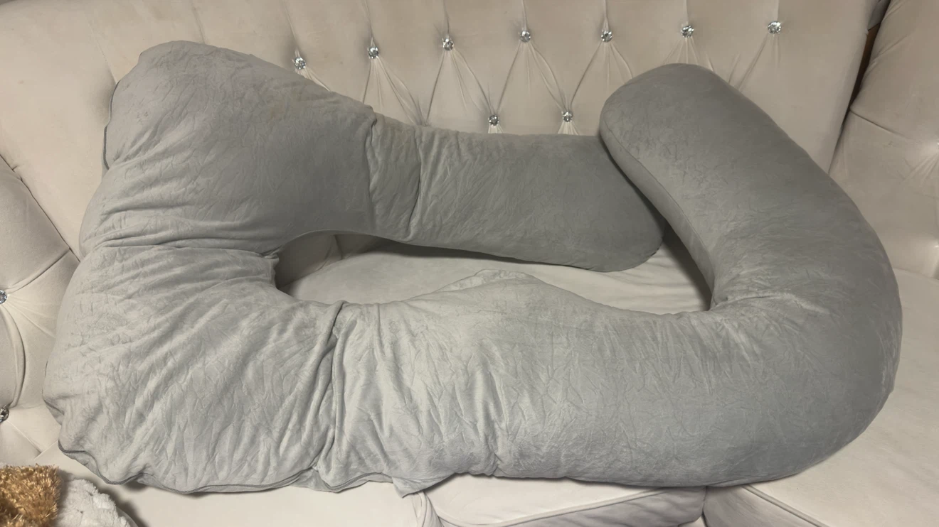 Light Grey C-Shaped Nursing Pillow - photo 3