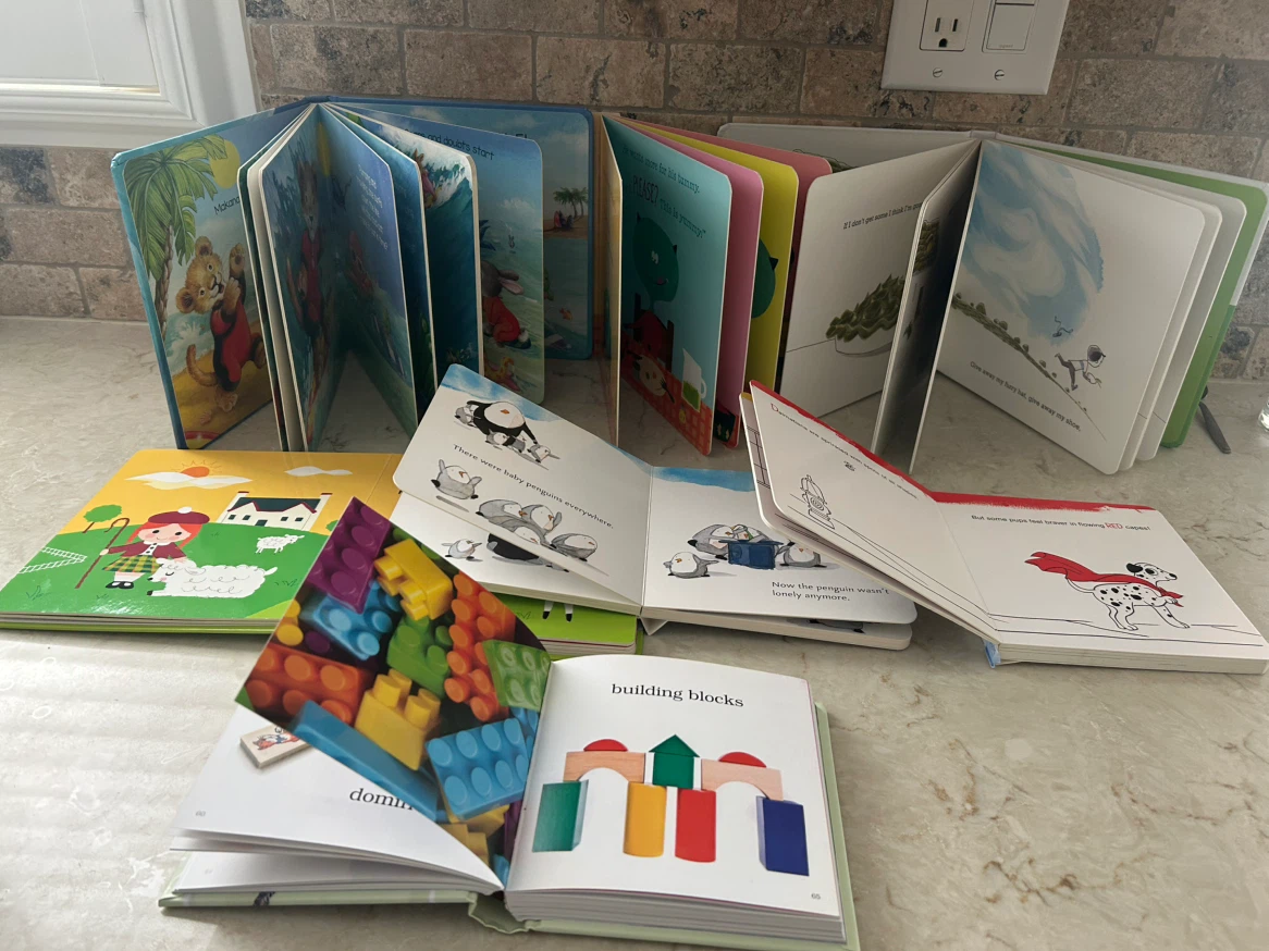 7 LKE NEW KIDS BOOKS FOR $20 (READ LISTING) - photo 2