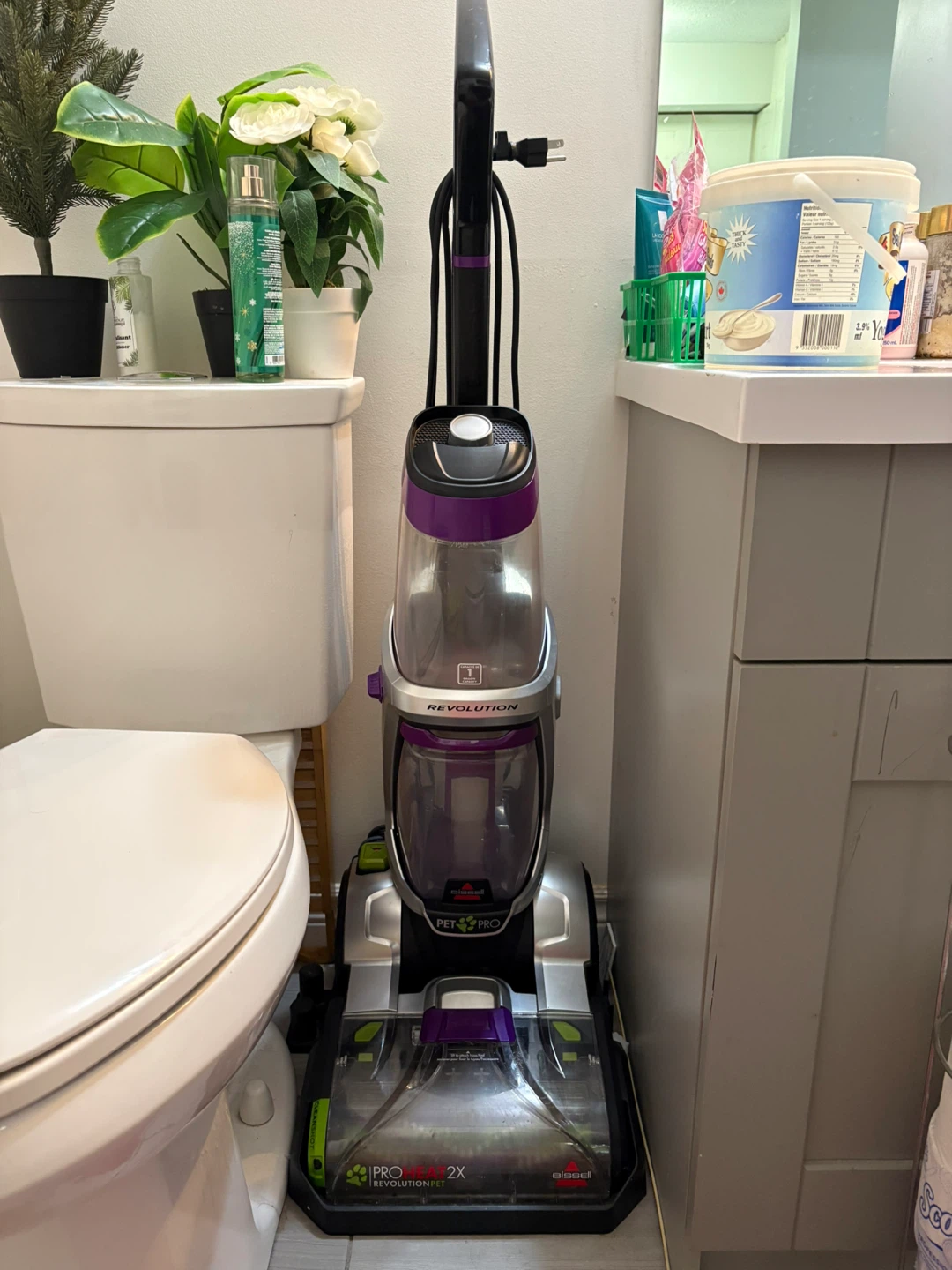 Bissell ProHeat 2X Revolution Pet Pro Carpet Cleaner