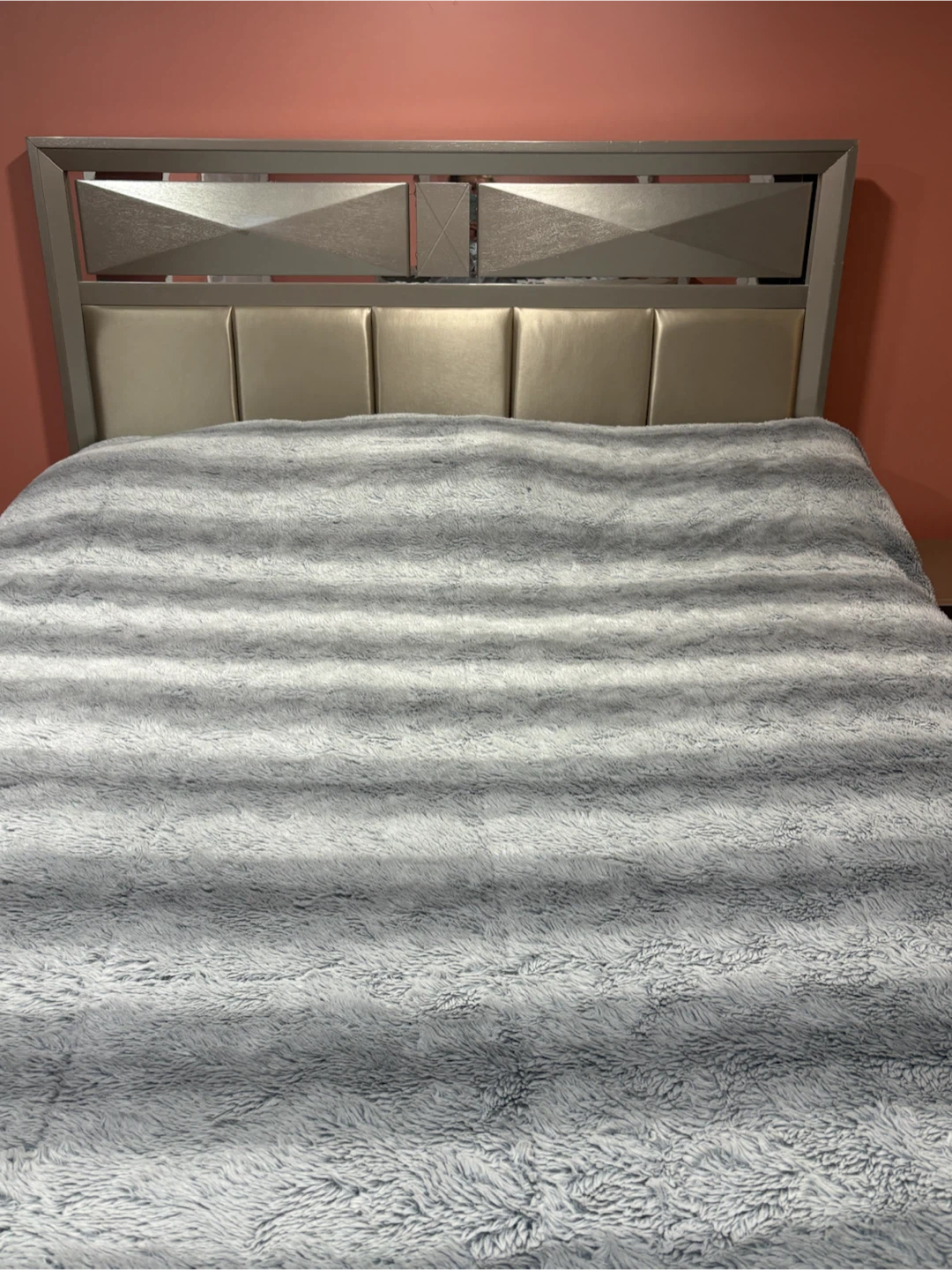 Silver Bedroom Set with Bed and Storage