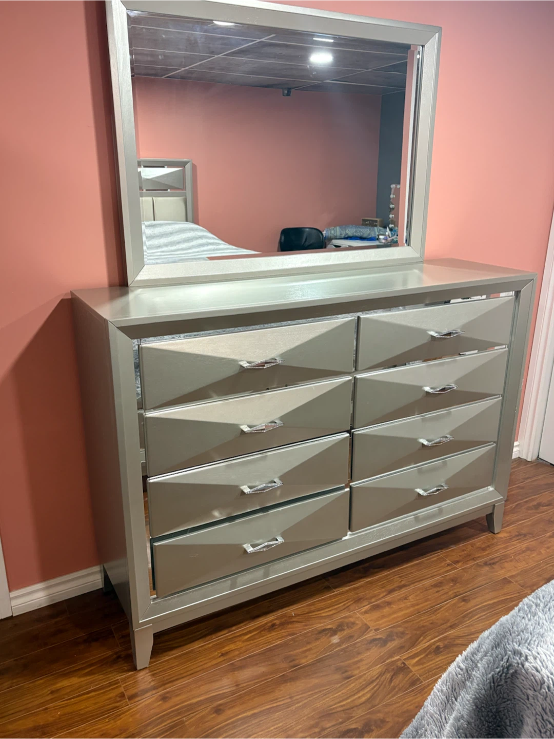Silver Bedroom Set with Bed and Storage - photo 3