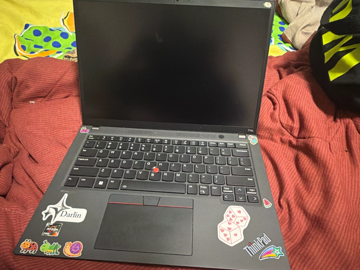 Lenovo ThinkPad T14s Gen 3 Laptop - photo 2