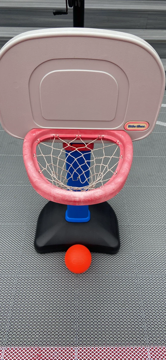 Little Tikes Kids' Basketball Hoop - photo 2
